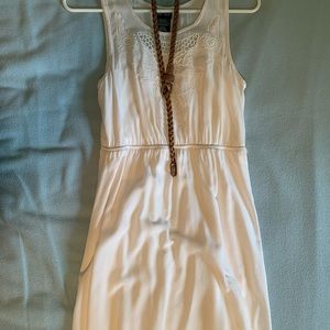 Paper doll knee length dress white size 16 girls